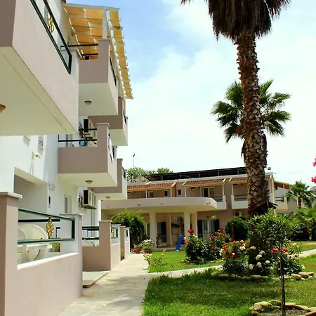 Apartamento Cavos House *